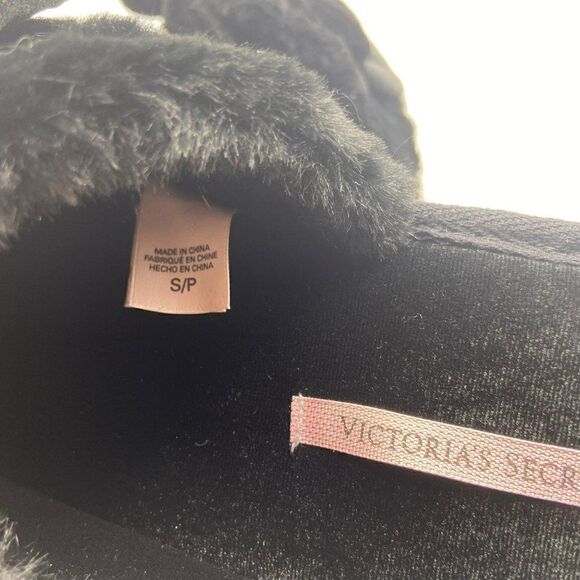 VICTORIAS SECRET PLUSH BOW SLIPPERS BLACK Small - Picture 2 of 9